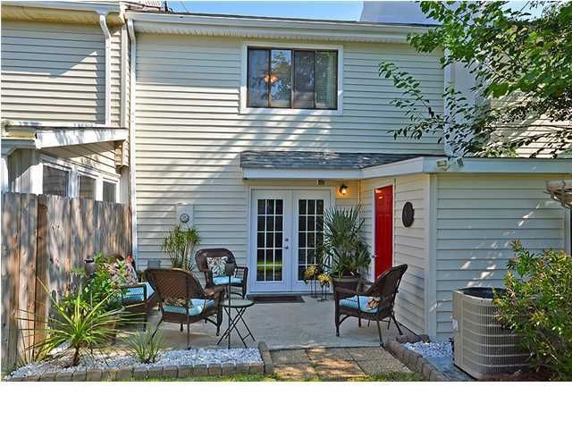 608 Baytree Ct, Charleston, SC 29464