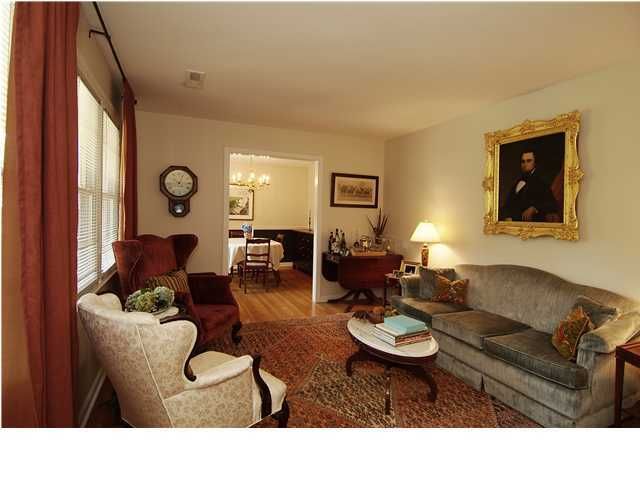 2072 Cheraw Dr, Charleston, SC 29412