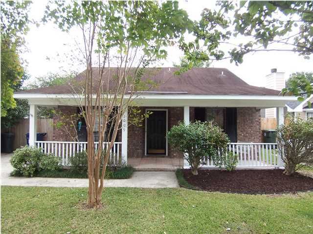 1009 Douglas Wayne Rd, Summerville, SC 29483