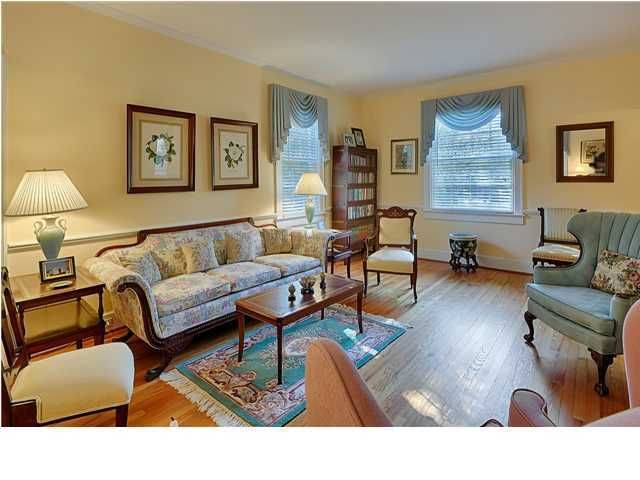 13 Palmetto Rd, Charleston, SC 29407