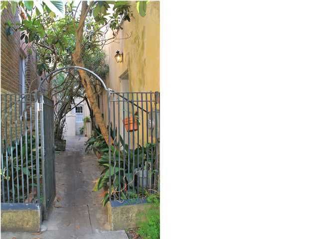 8 Elliott St #C, Charleston, SC 29401