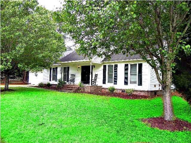 1093 Kingswood Pl, Charleston, SC 29412