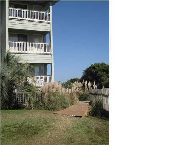 1300 Ocean Blvd #101, Isle Of Palms, SC 29451