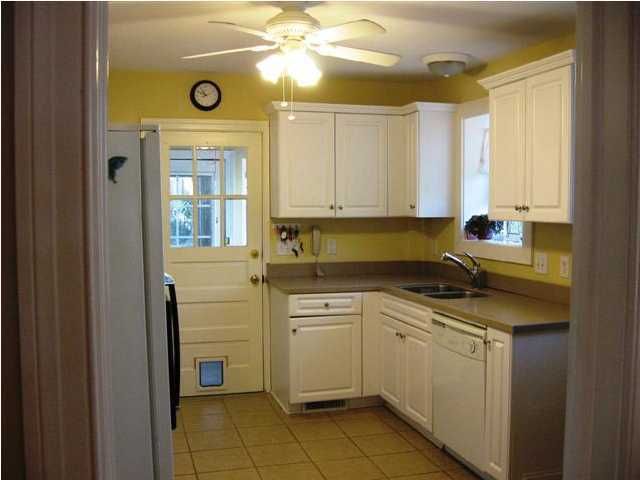 43 Avondale Ave, Charleston, SC 29407