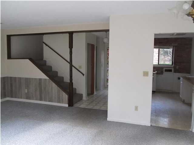 4345 Great Oak Dr, North Charleston, SC 29418