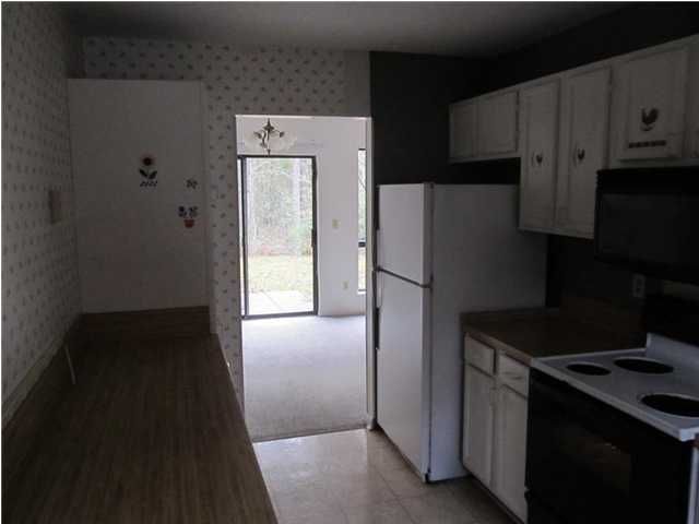 4345 Great Oak Dr, North Charleston, SC 29418