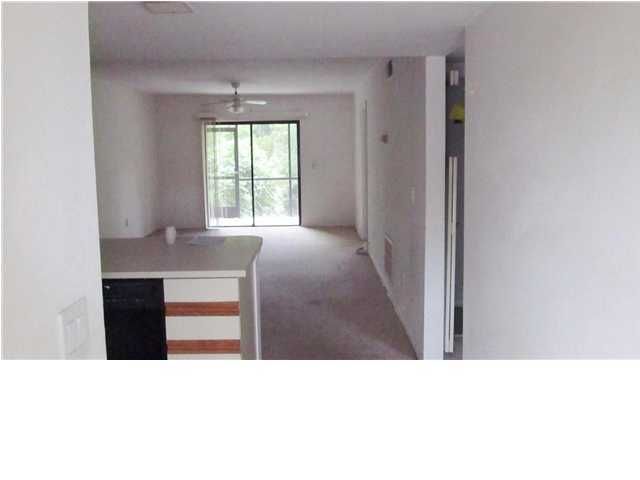 2166 Bees Ferry Rd #B, Charleston, SC 29414
