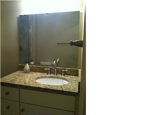 146 Coming St #D, Charleston, SC 29403
