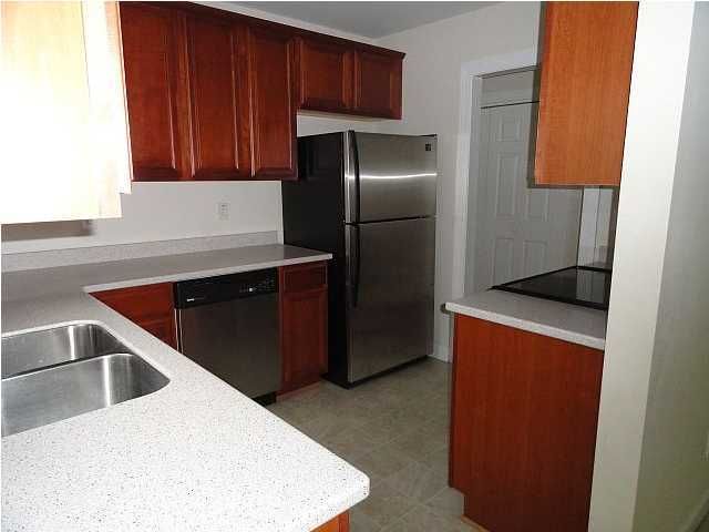 127 Garden Grove Dr, Summerville, SC 29485