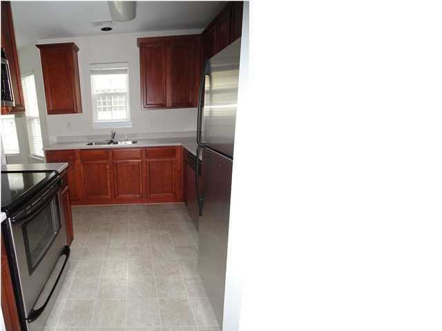 127 Garden Grove Dr, Summerville, SC 29485