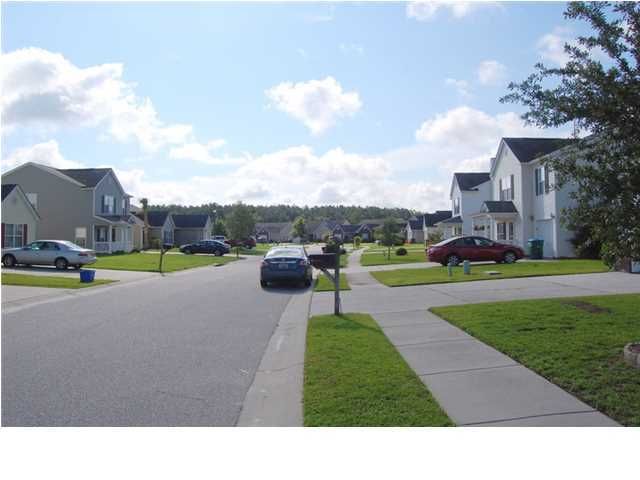 100 Donovan Ct, Summerville, SC 29483
