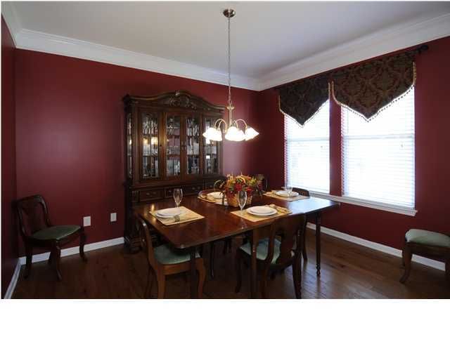 130 Shadybrook Dr, Summerville, SC 29483