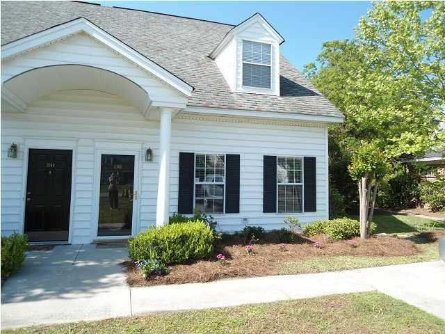 3160 Queensgate Way, Mount Pleasant, SC 29466