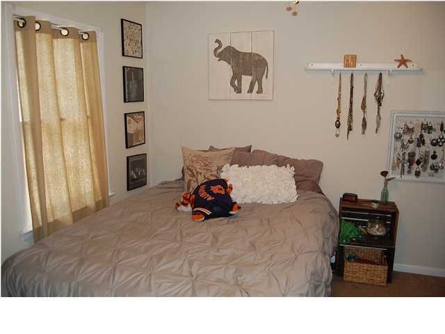 1206 Meadow Park Ln, Mount Pleasant, SC 29464