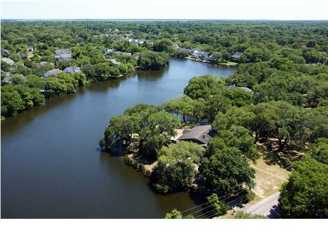 1039 Fort Sumter Dr, James Island, SC 29412