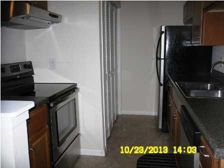 7930 Edgebrook Cir #B, North Charleston, SC 29418