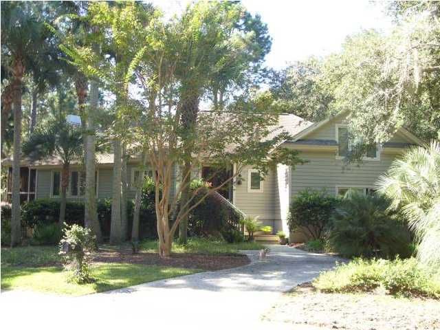 2707 Old Forest Dr, Seabrook Island, SC 29455