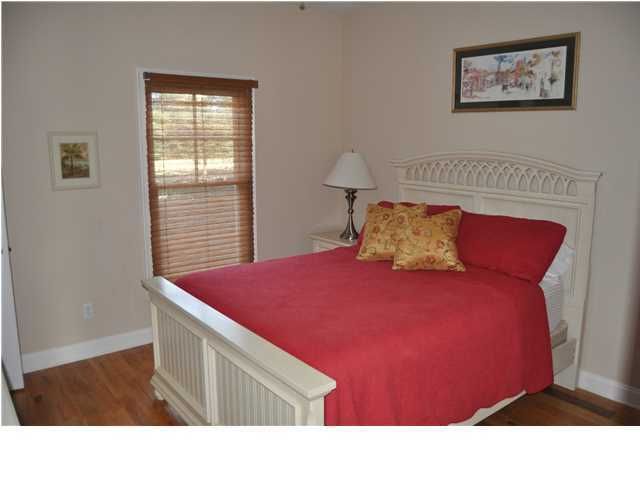 18 Transom Ct, Charleston, SC 29407