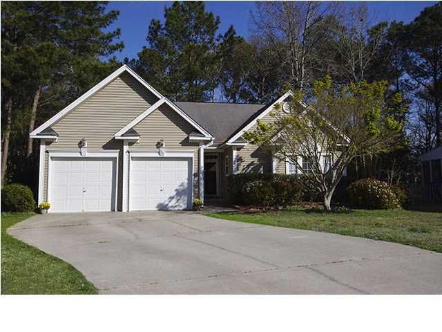 168 Garden Wall Walk, Mount Pleasant, SC 29464