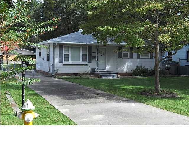 1274 Maxwell St, North Charleston, SC 29405