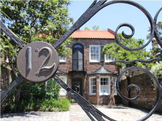 12 Bedons, Charleston, SC 29401