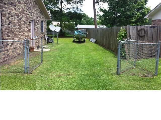 411 Beauregard Rd, Summerville, SC 29485