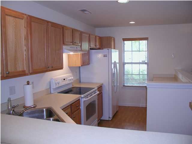 184 Darcy Ave, Goose Creek, SC 29445