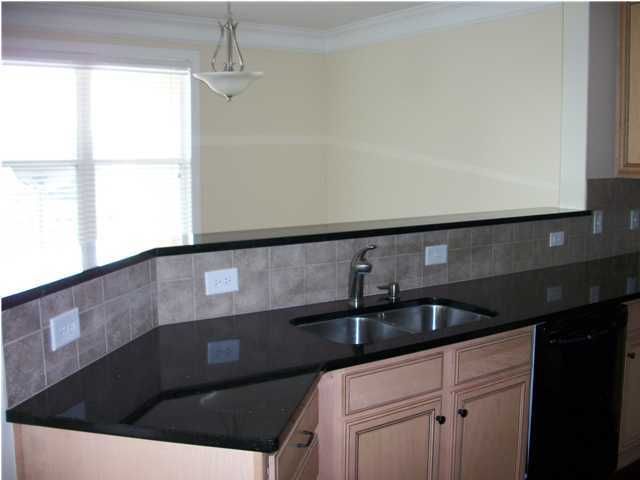 2244 Ashley Crossing Dr #1122, Charleston, SC 29414