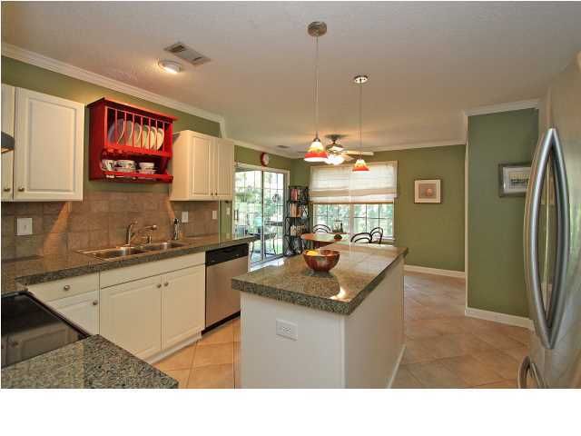 1286 Llewellyn Rd, Mount Pleasant, SC 29464