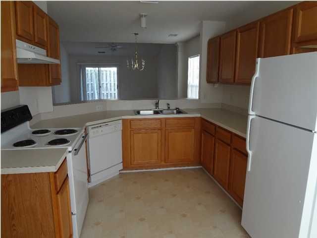 235 Dupont Way, Summerville, SC 29483