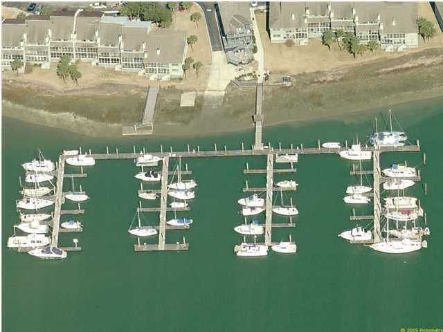 2 Mcdonough Rd #D4, Folly Beach, SC 29439
