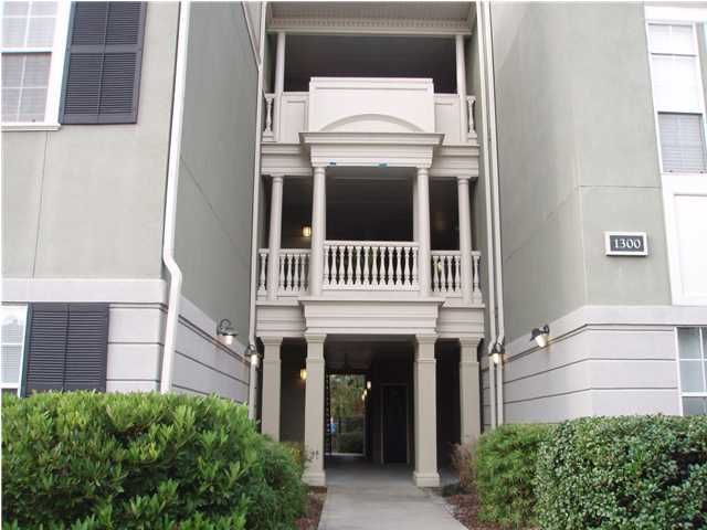 1323 Telfair Way, James Island, SC 29412