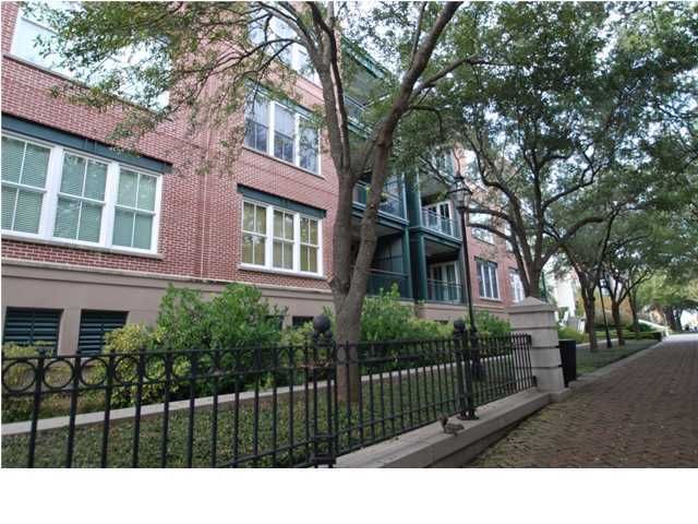 32 Prioleau St #O, Charleston, SC 29401