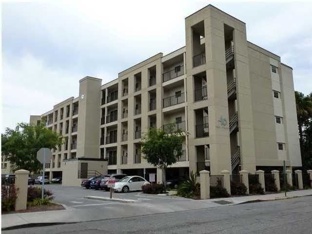 40 Bee St #117, Charleston, SC 29403