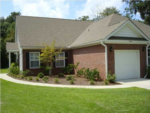1666 St Johns Parish Way, Johns Island, SC 29455