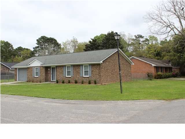 1691 Durkee St, Charleston, SC 29414