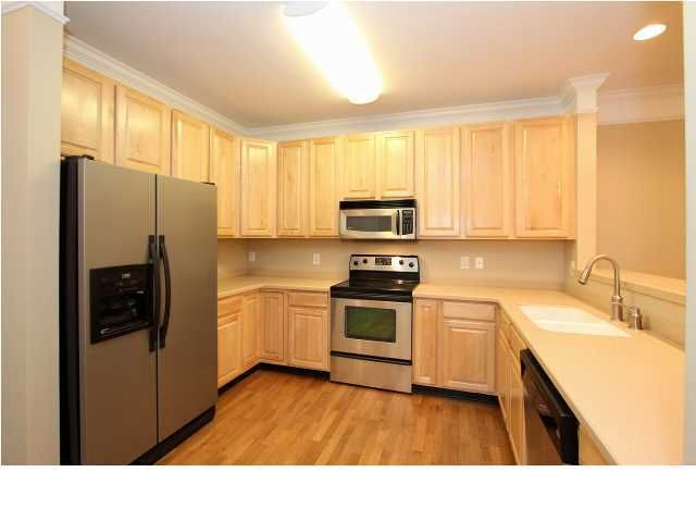 1025 Riverland Woods Pl #911, Charleston, SC 29412