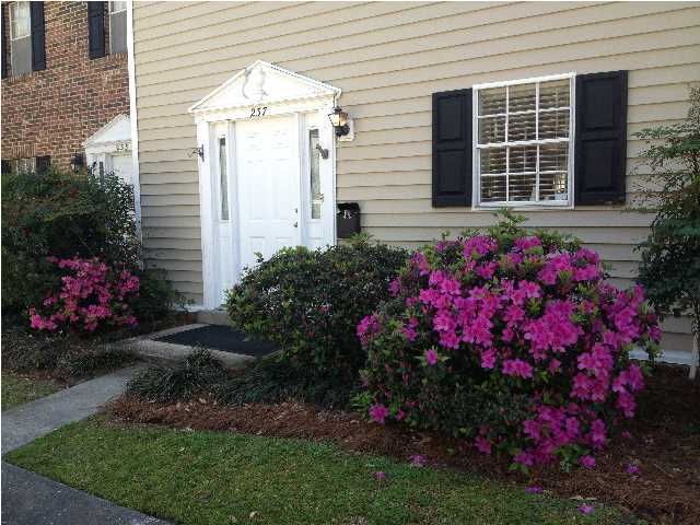 237 Heritage Cir, Mount Pleasant, SC 29464