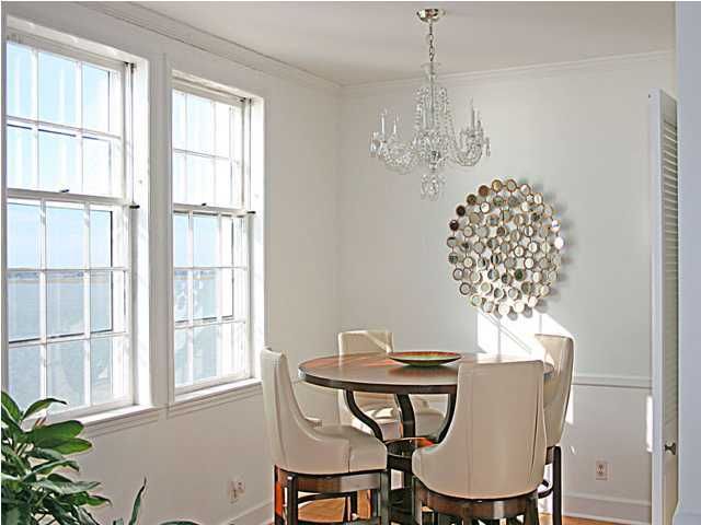 1 King St #706, Charleston, SC 29401