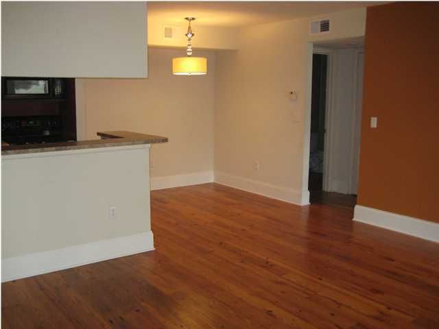 1481 Center St #806, Mount Pleasant, SC 29464