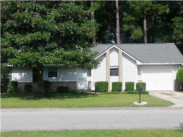 103 Sweetgum Dr, Summerville, SC 29485