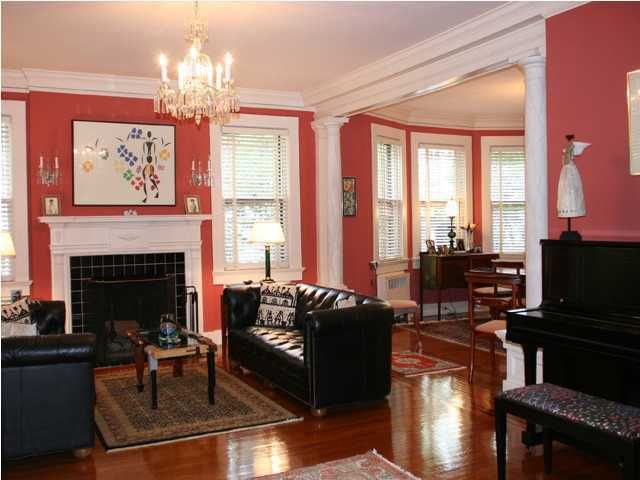70 Bull St, Charleston, SC 29401
