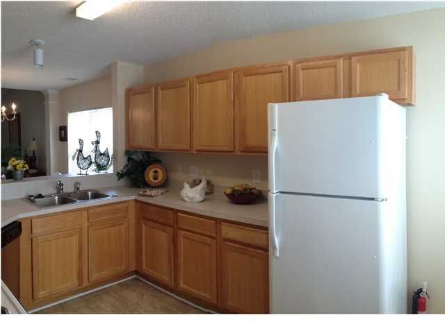 110 Barlow St, Summerville, SC 29485