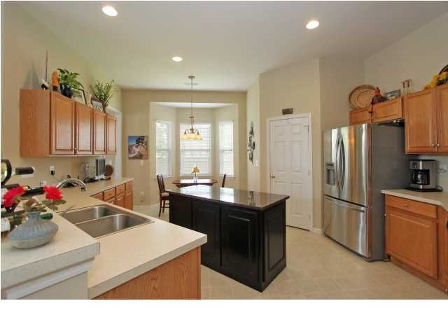 1653 Pepperwood Ct, Charleston, SC 29414