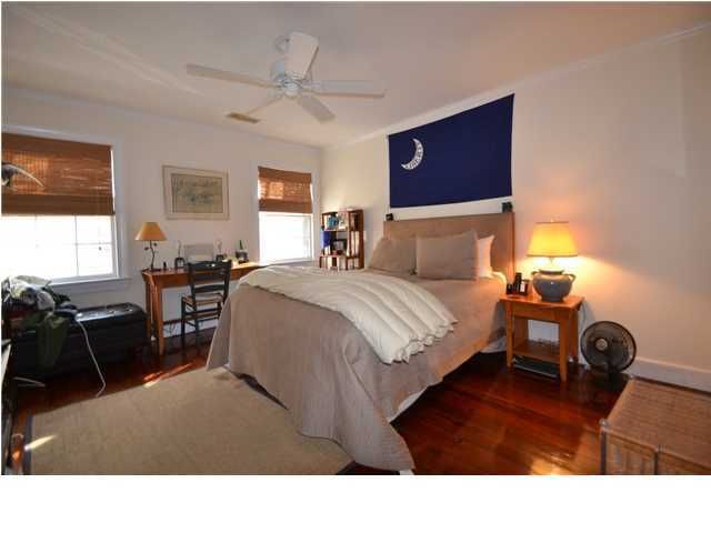 30 N Adgers Wharf, Charleston, SC 29401