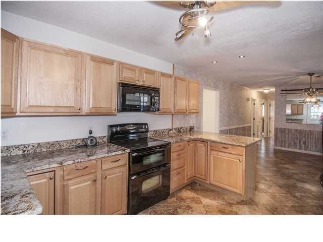 2040 Vestry Dr, Charleston, SC 29414