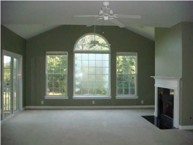 1337 Hopton Cir, Mount Pleasant, SC 29466