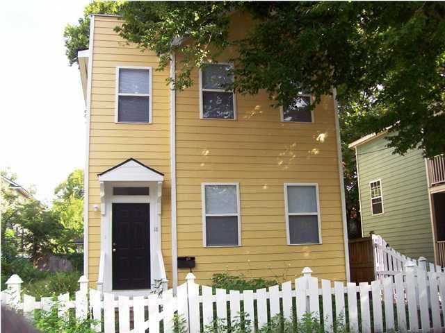 18 Strawberry Ln, Charleston, SC 29403