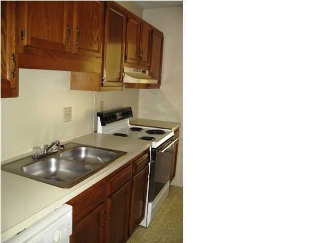 2467 Realm St, North Charleston, SC 29406