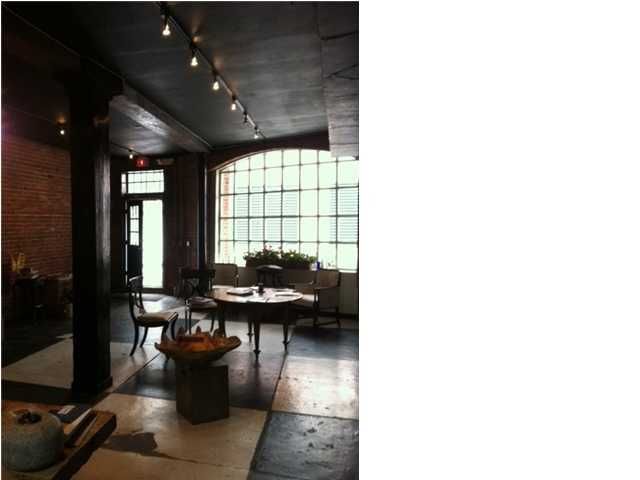 17 Princess St, Charleston, SC 29401